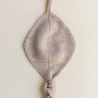 Hvid Titi Dummy Holder & Comforter Sand - Hello Little Birdie