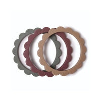 Mushie Flower Teething Bracelet 3-Pack, Dried Thyme/Berry/Natural (PRE-ORDER FEB) - Hello Little Birdie