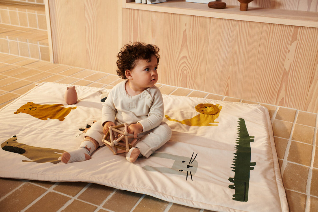 Liewood Gilly Classic Activity Multi Blanket, Classic Animals