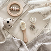 BAISIK Nappy Wallet, Teddy Milk - Hello Little Birdie