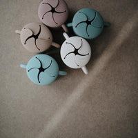Mushie silicone Snack Cup, Cloudy Mauve (PRE-ORDER FEB) - Hello Little Birdie