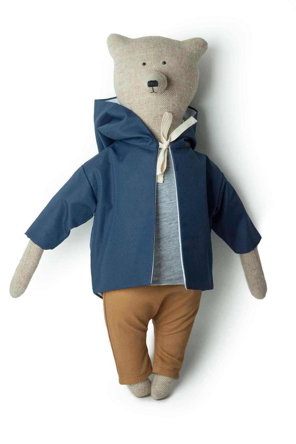 James the Bear - Hello Little Birdie