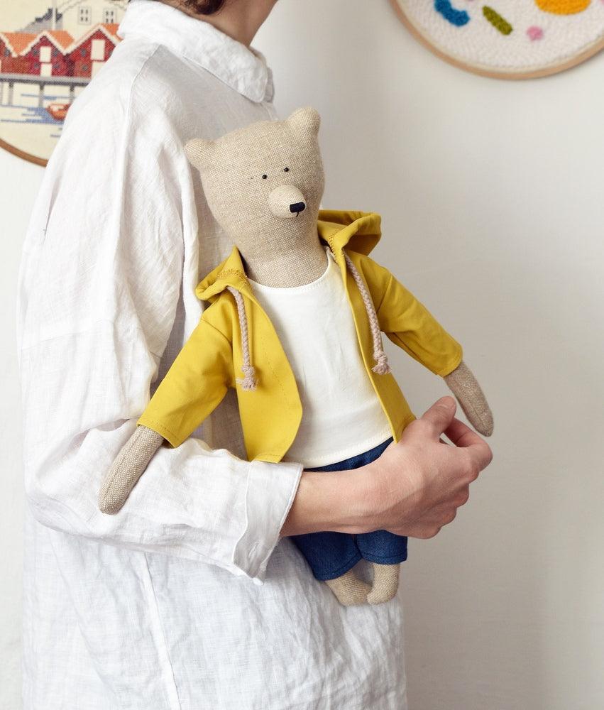 Matthew the Bear - Hello Little Birdie