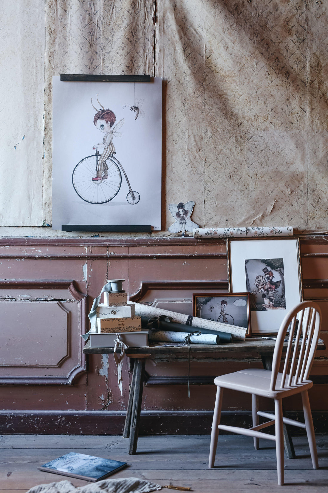 MRS MIGHETTO MR JOHN WATERCOLOUR ART PRINT 50X70CM, TINY THEATER COLLECTION - Hello Little Birdie